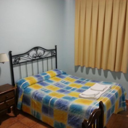 Hostal Las Tres Jotas Alcaracejos Room photo