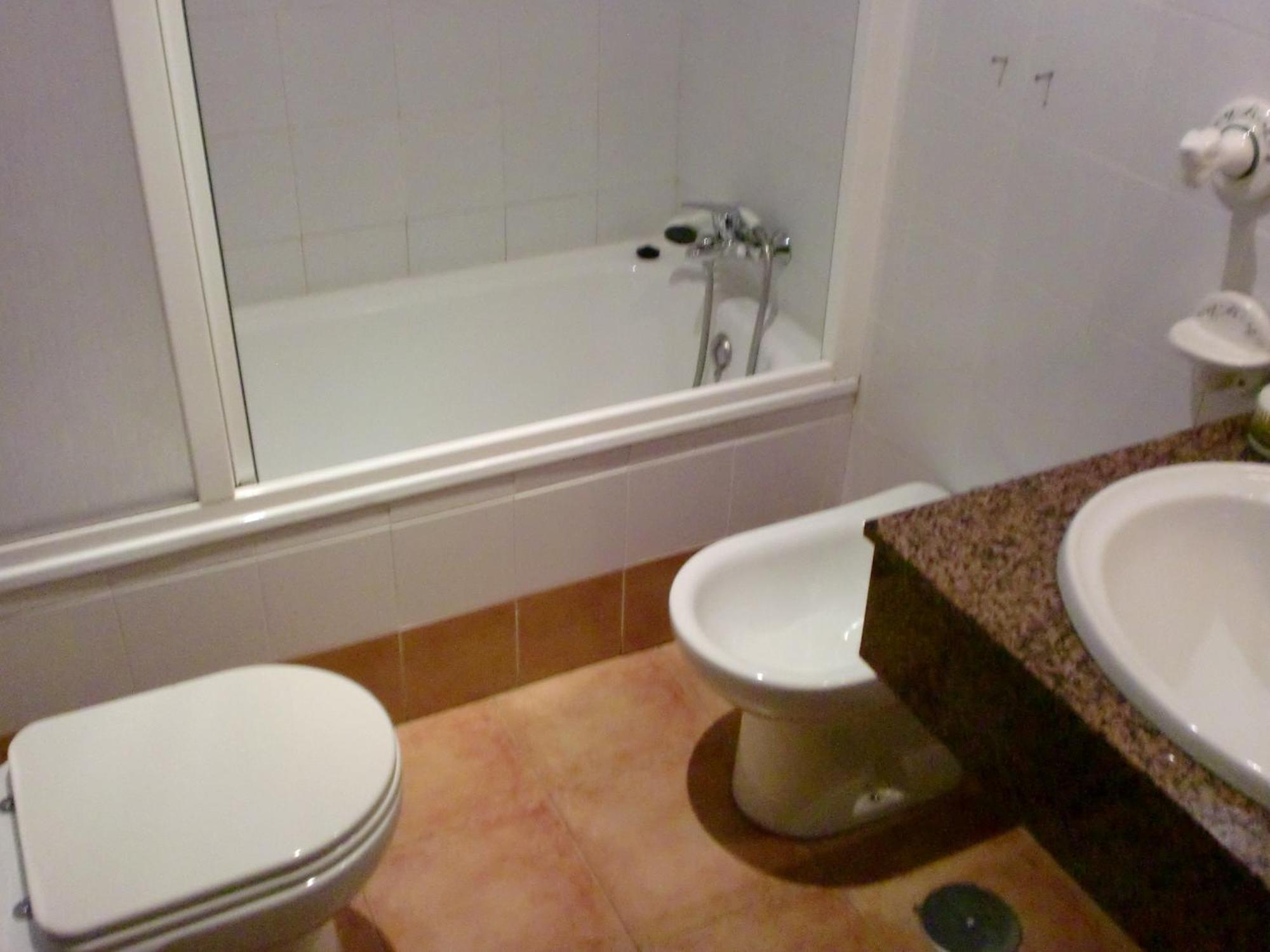 Hostal Las Tres Jotas Alcaracejos Room photo