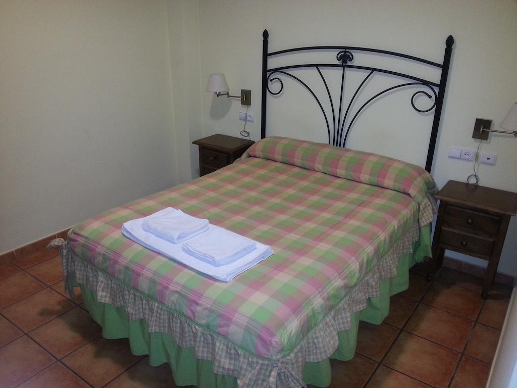 Hostal Las Tres Jotas Alcaracejos Room photo